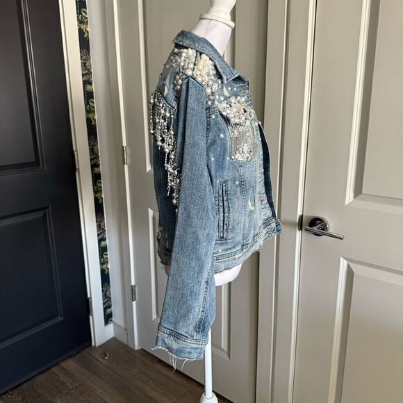 Custom Made Rhinestone and Pearl Bedazzled Disco Fringe Jean Jacket Size L - Picture 2 of 10